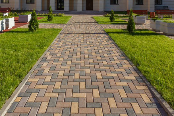 Best Driveway Paving Company  in San Saba, TX